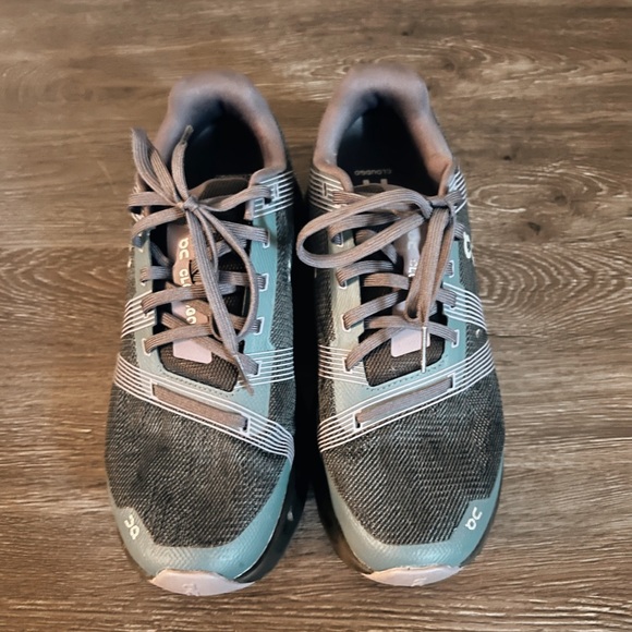 ON Cloud CloudGo NWOT running shoes - Picture 3 of 4